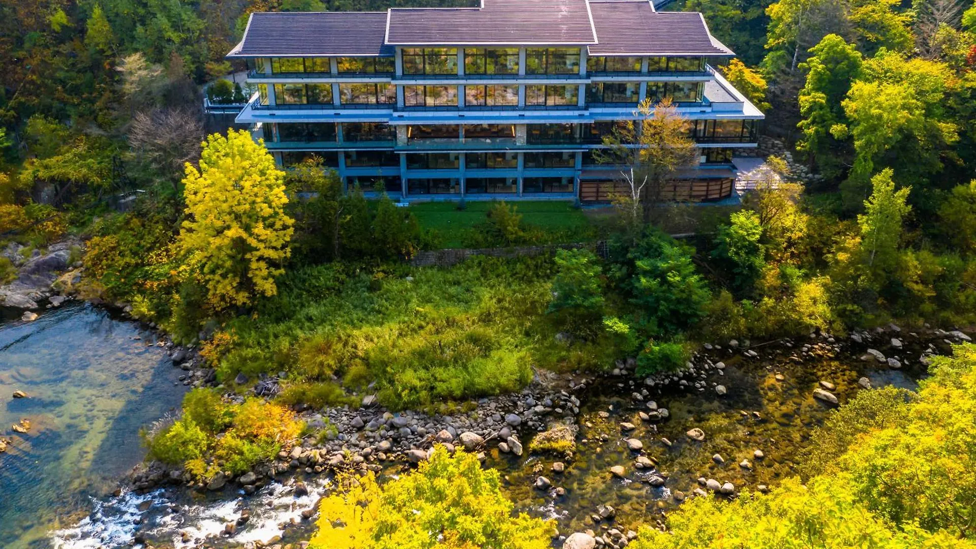 ***** Ryokan Chalet Ivy Jozankei Sapporo Japan