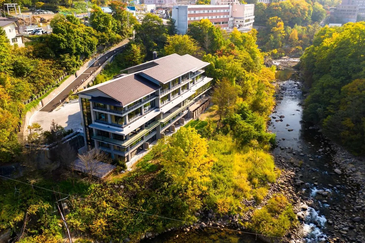 ***** Japanskt värdshus (ryokan) Chalet Ivy Jozankei Sapporo Japan